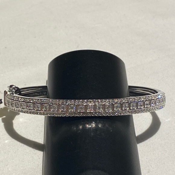 Judith Jack Gala Crystal Bangle Bracelet, NWT - Picture 5 of 12